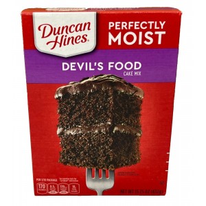 Duncan Hines Perfectly Moist Devil's Food Cake Mix 15.25 oz | 